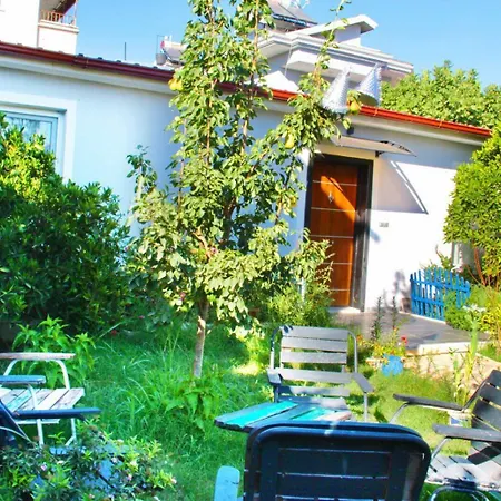 Aloanda House * 페티예