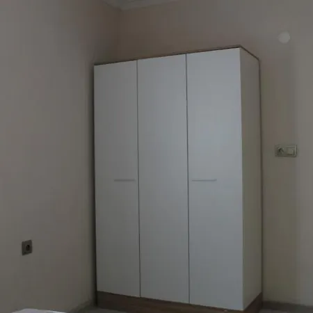 Aloanda House With Swimming Pool 度假居